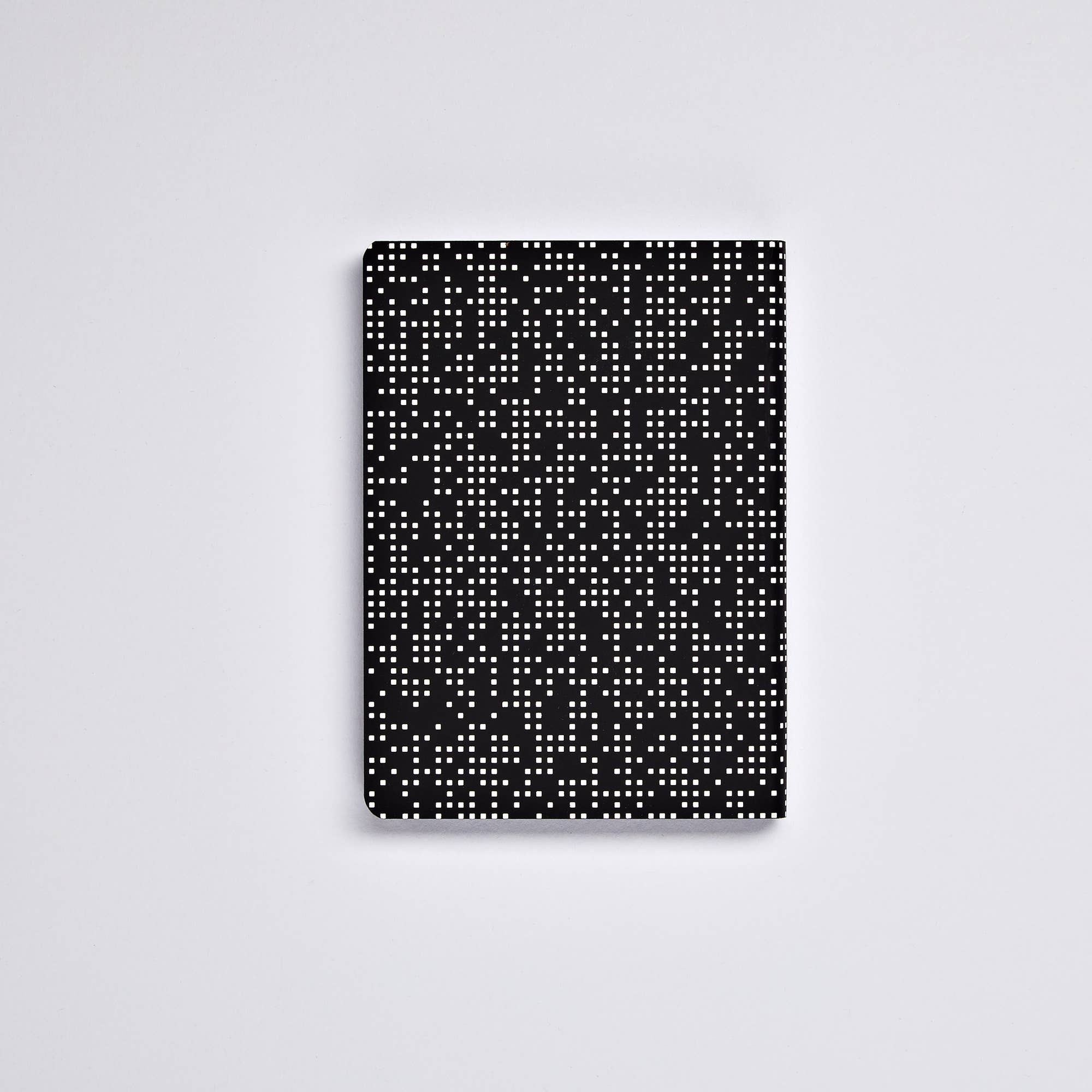 Analog - Graphic S | Nuuna Notebook A6 | Dotted Journal